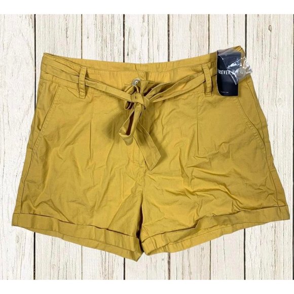 Forever 21 Women's Shorts Mustard Color New - Picture 1 of 3